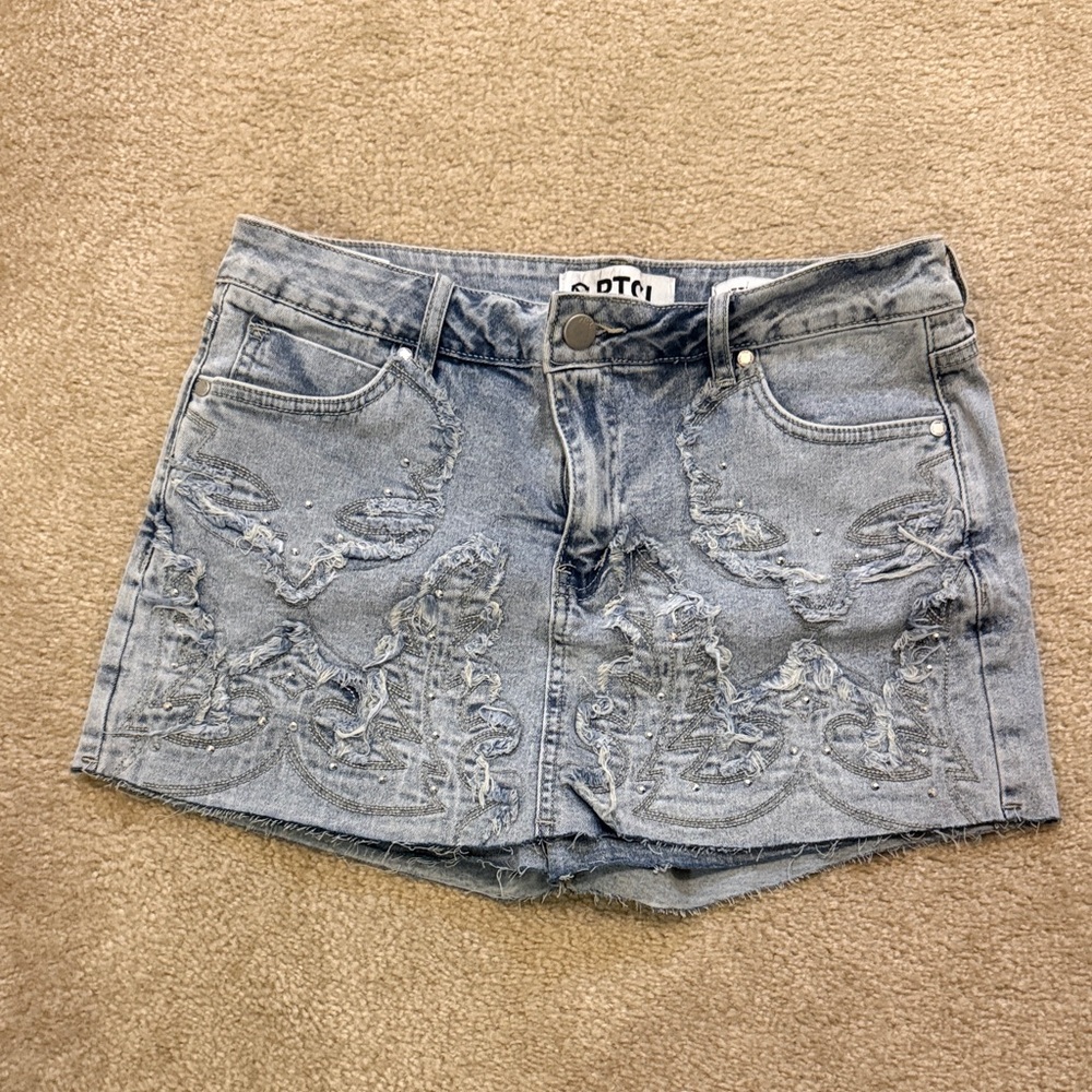 Embellished Denim Skirt with Distressed Details